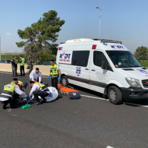 ZAKA volunteers assisting at a roadside emergency